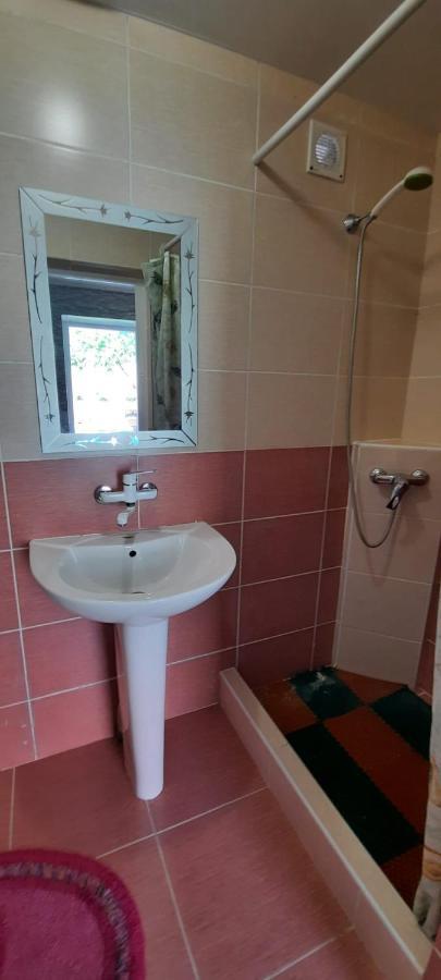 Casa Ala Lejlighedshotel Cahul Eksteriør billede